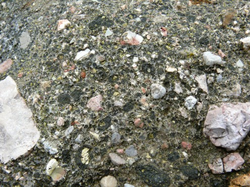 Schlotbrekzie (Bild: Roser)